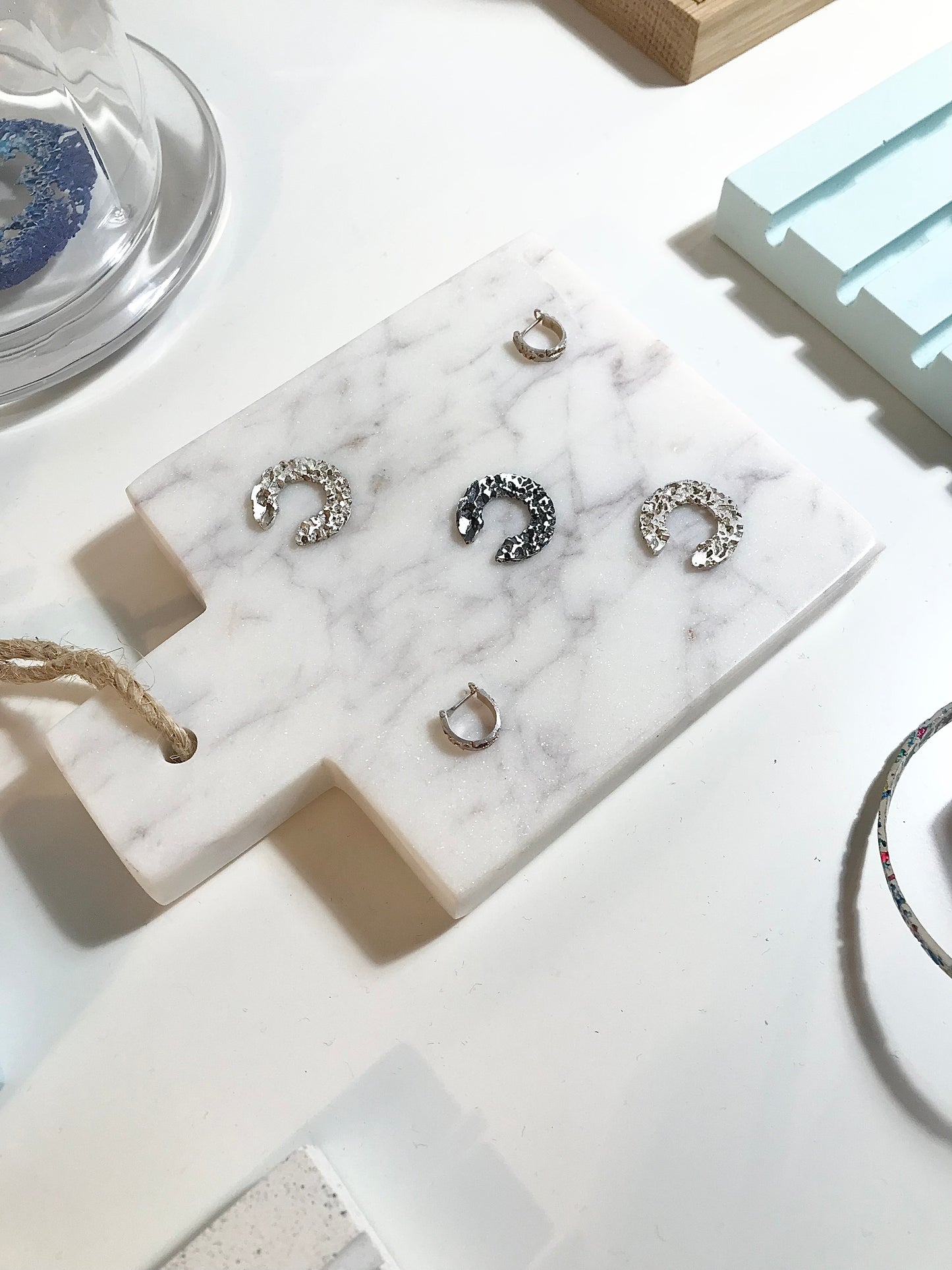 Bubbles ear ring