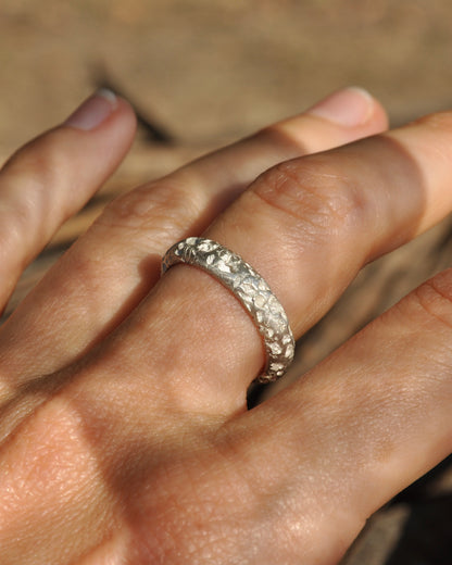 Half Round ring