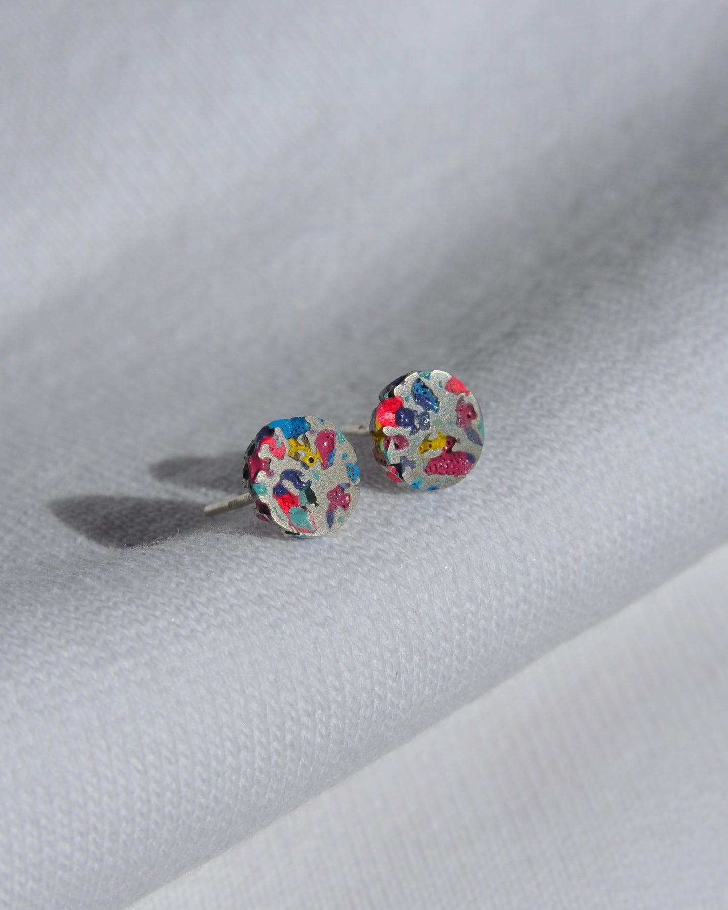 Mini Full Moon earrings